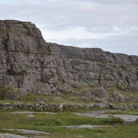 Corofin Lake Дом отдыха Corofin (Clare)